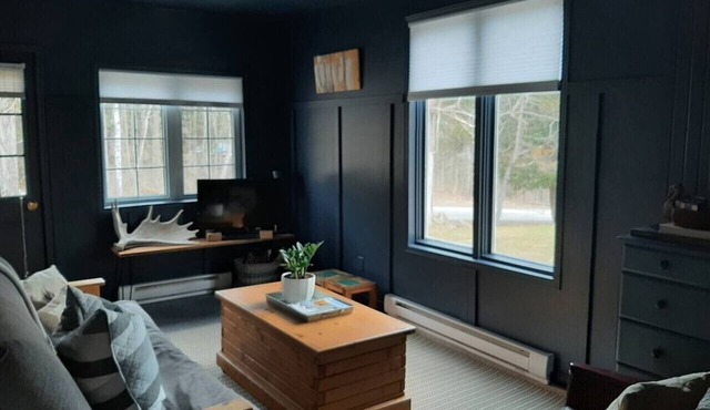 Pine Cabin- 2 Min to Lakes/Snowmobile Trails