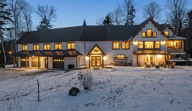 Pleasant View Luxury Off-Grid Estate with Hot Tub, Gym & Direct ATV Access