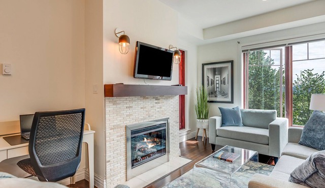 Ponds Landing 1 bed condo on Bear Mountain