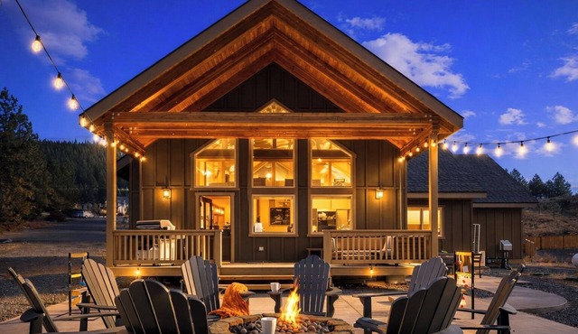 Pool Access+Mins 2 Lake (Pet/GameRm/HotTub) + 1PM Check In/Out in Ronald