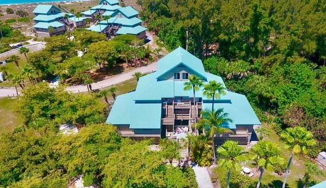 Pool Access! Private Island Condo in Placida in Placida