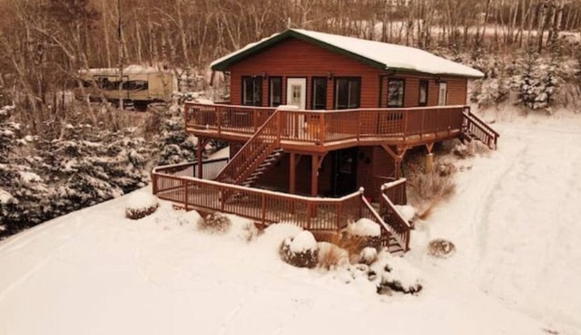 Prairie lake house