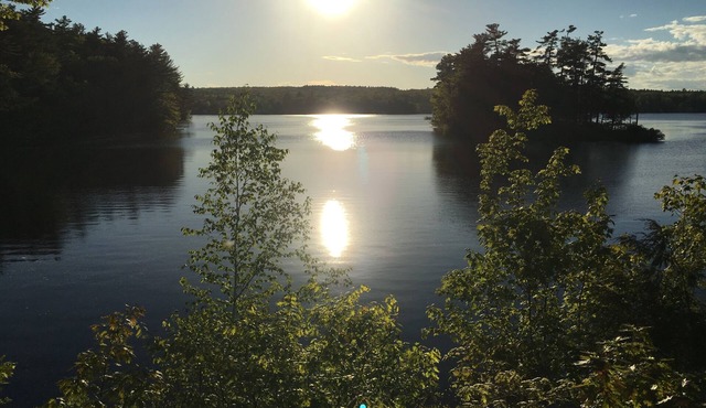 Private 4 bedroom Cumberland Lake House