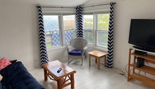 Private beach community-$6000 per month-utilities included in Narragansett