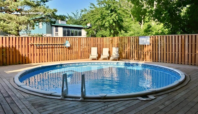 Private Forest Setting, Pool, Sauna, Hot Tub & BBQ
