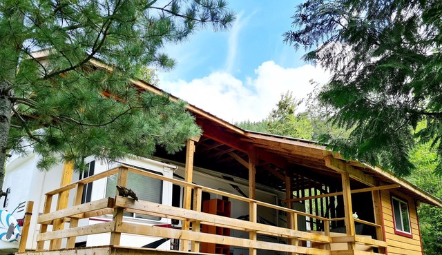 Private getaway, nestled in nature!