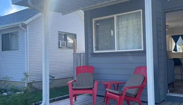 Private Luxury Relaxing HOME w BBQ & Gas Fire-pit