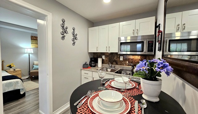 Private studio newly renovated in Toronto