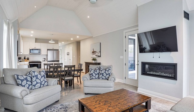 Prospect Cottage (#27)