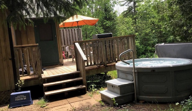 Reigning Cats and Dogs Cottage Retreat at the Lake Edge Cottages!