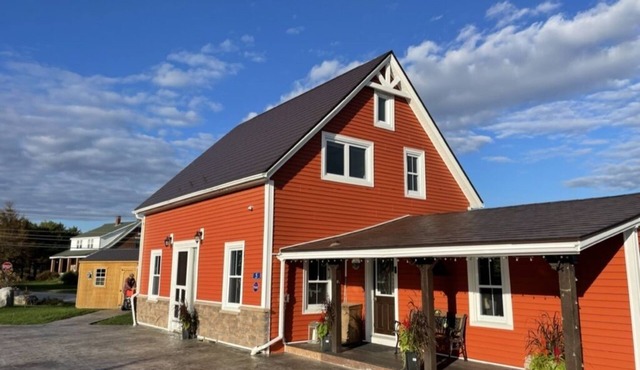 Relax on the South Shore, steps from 2 beaches, ocean views & hot tub.