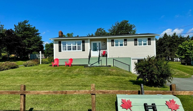 Relax with the whole family at this quiet and peaceful getaway cottage.