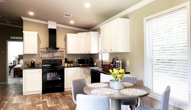 Remarkable Tiny House, Texas Vacations for Families in Willis