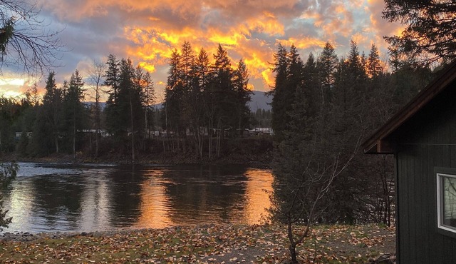 River's Edge Retreat