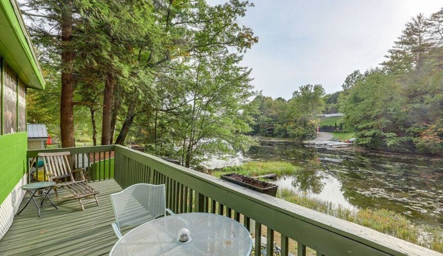 Riverfront Retreat w Dock, Kayaks & Fire Pit in Weare