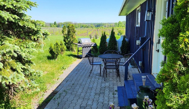 Romantic get away Winery Guest Sweet at Bergeron Est. Winery's free wine tasting