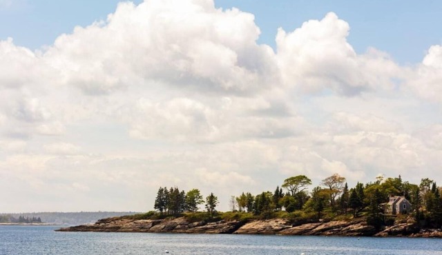 Romantic Private Oceanfront Retreat Ideal for Couples | Private Beach Access in Boothbay