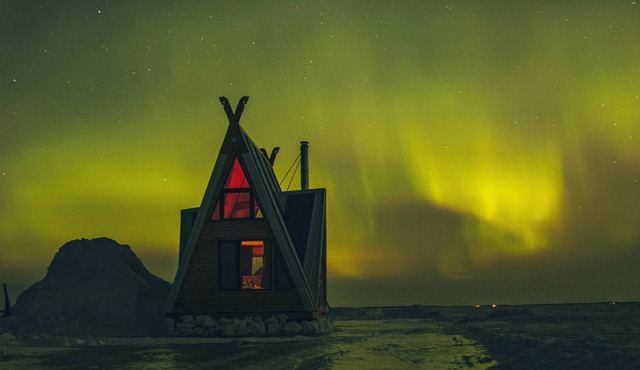 Rosa - Modern Viking Cabin, luxurious, secluded, off-grid