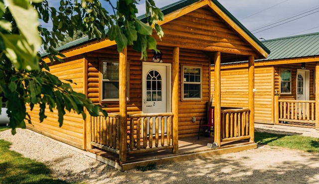 Rustic Ridge Cabins, Charming Dayton Retreat (3 Options!) in Dayton