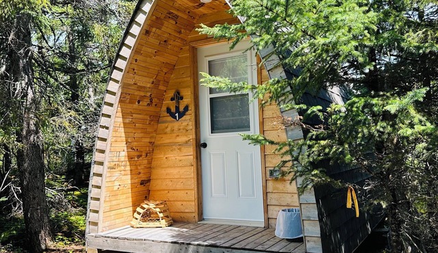 Rustic Wave Cottages-Glamping Pod #1