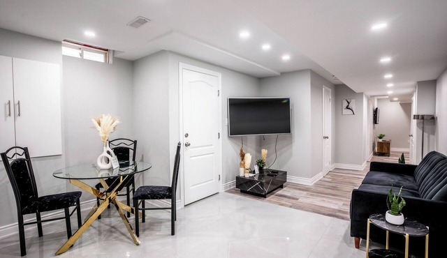 SAINT SUITES EXECUTIVE STAY 2B + 1B