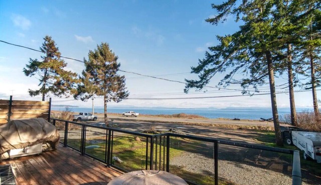 Sea,Sunrises,Sauna | Oceanfront Stylish Retreat