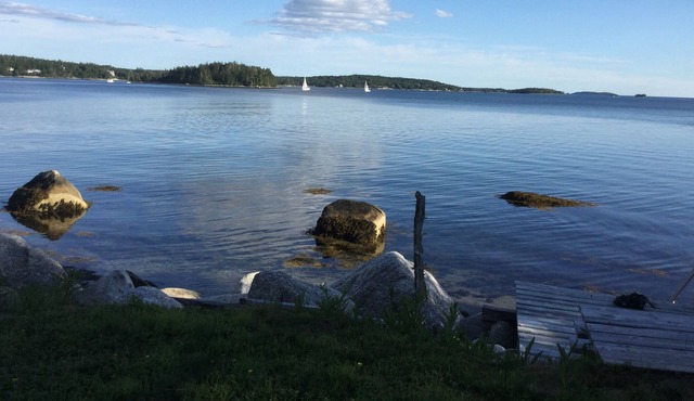 Seaside retreat 30 minutes from downtown Halifax
