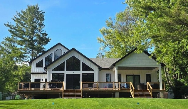 Shadow Creek Luxury Cottage