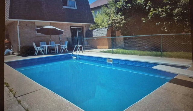South London House with a Swimming Pool