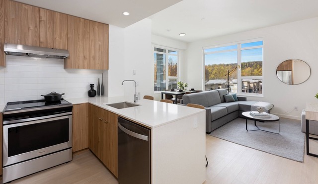 Spacious 2 Bedroom 2 Bathrooms