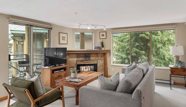 Spacious 2BR | Steps from Village | Shared Hot Tub | Free Parking | Managed by Aloha Whistler