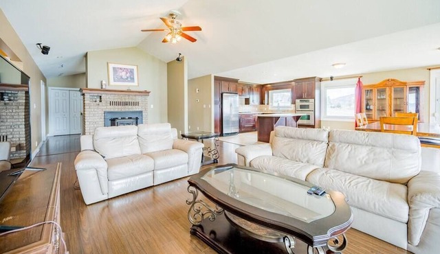 Spacious 7BD&3BA House near Okanagan falls