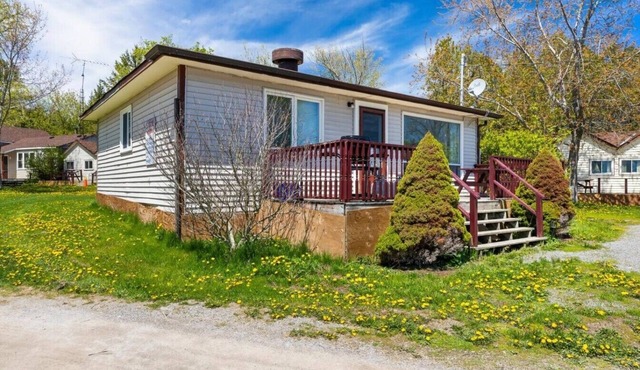 Spacious Family Getaway | Quiet & Scenic