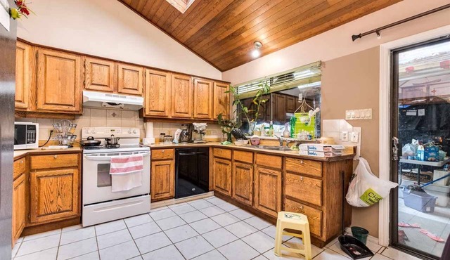 Spacious Family Room with Attached Bathroom