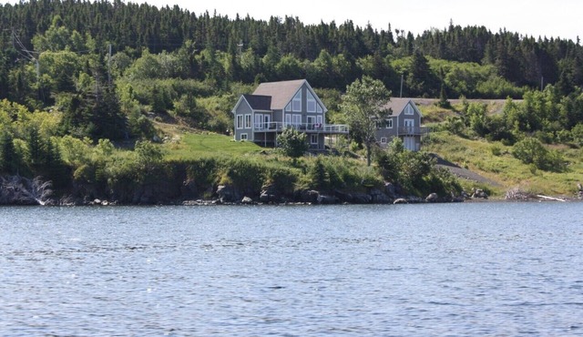 Spacious oceanfront vacation home located on the Bonavista Peninsula. in Princeton
