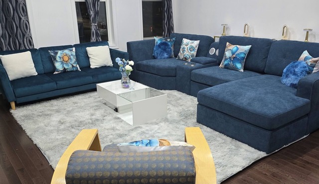Spacious, Private Family Friendly 2 Bedroom Home