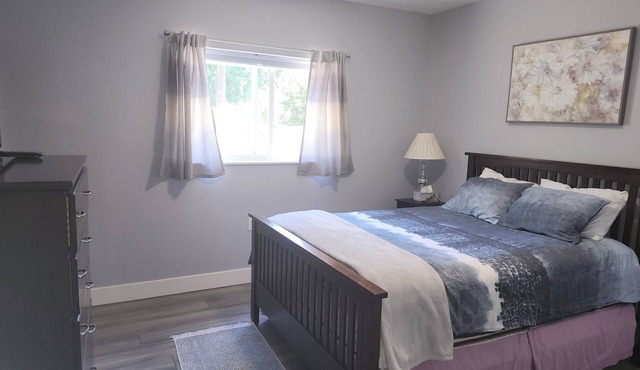 Spacious suite at Higher Ground Wellness Retreat