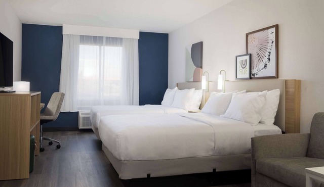 Spark by Hilton Guelph
