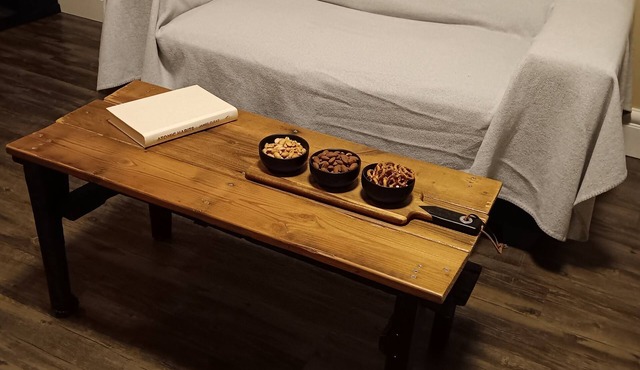 Spotless 2-Bedroom Guest House – Free Parking, Nearby Golf, Tennis, Gym & Sauna