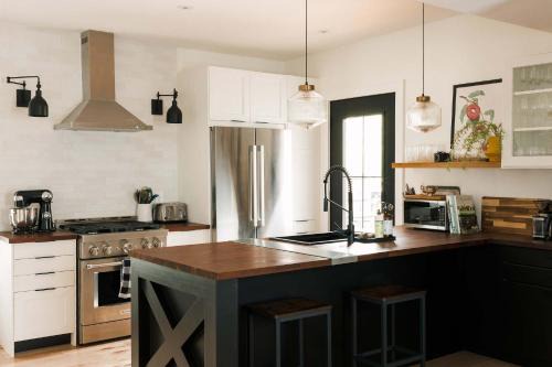 Squirrel Haus PEC ST-2024-0234