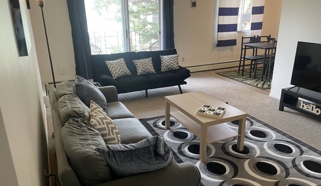 Stunning 1 Bedroom Apartmenet