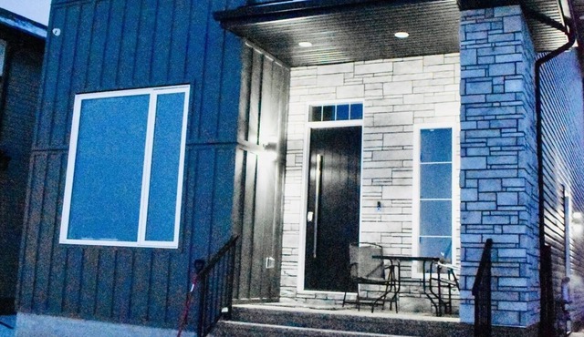 Stunning 3BR Luxury Hme/3full bath/2kingbeds/WiFi