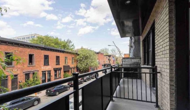 Stunning Modern Loft in the heart of Le Plateau