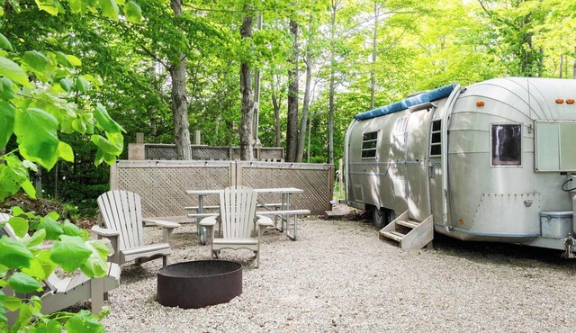 Stylish Airstream Nordic Spa Access Near Grotto