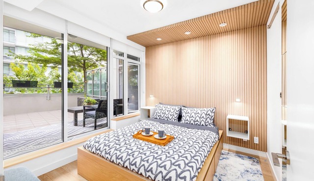 Stylish condo in the heart of the city