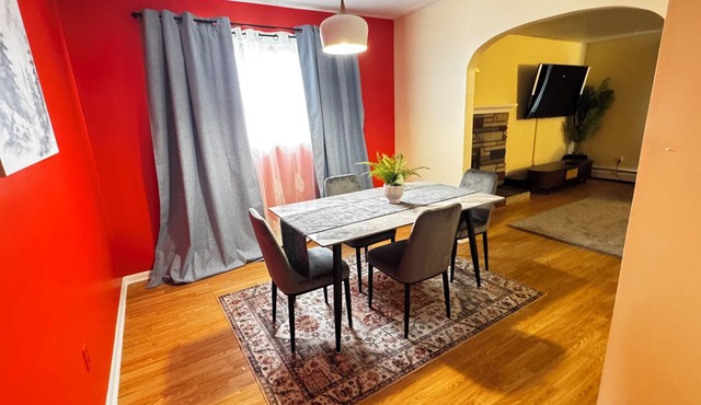 Summit Nest A spacious cozy apartment for your comfort and relaxation