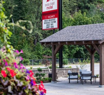 Swiss Chalet Motel