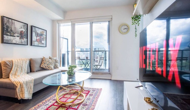 Sylvestre Suites - Downtown Toronto - 2BR