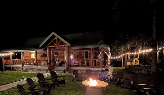 Takasümi Forest Resort Lodge - stunning cliffside view log cabin on 45 acres