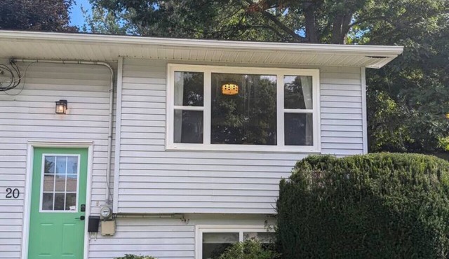 The Annapolis House